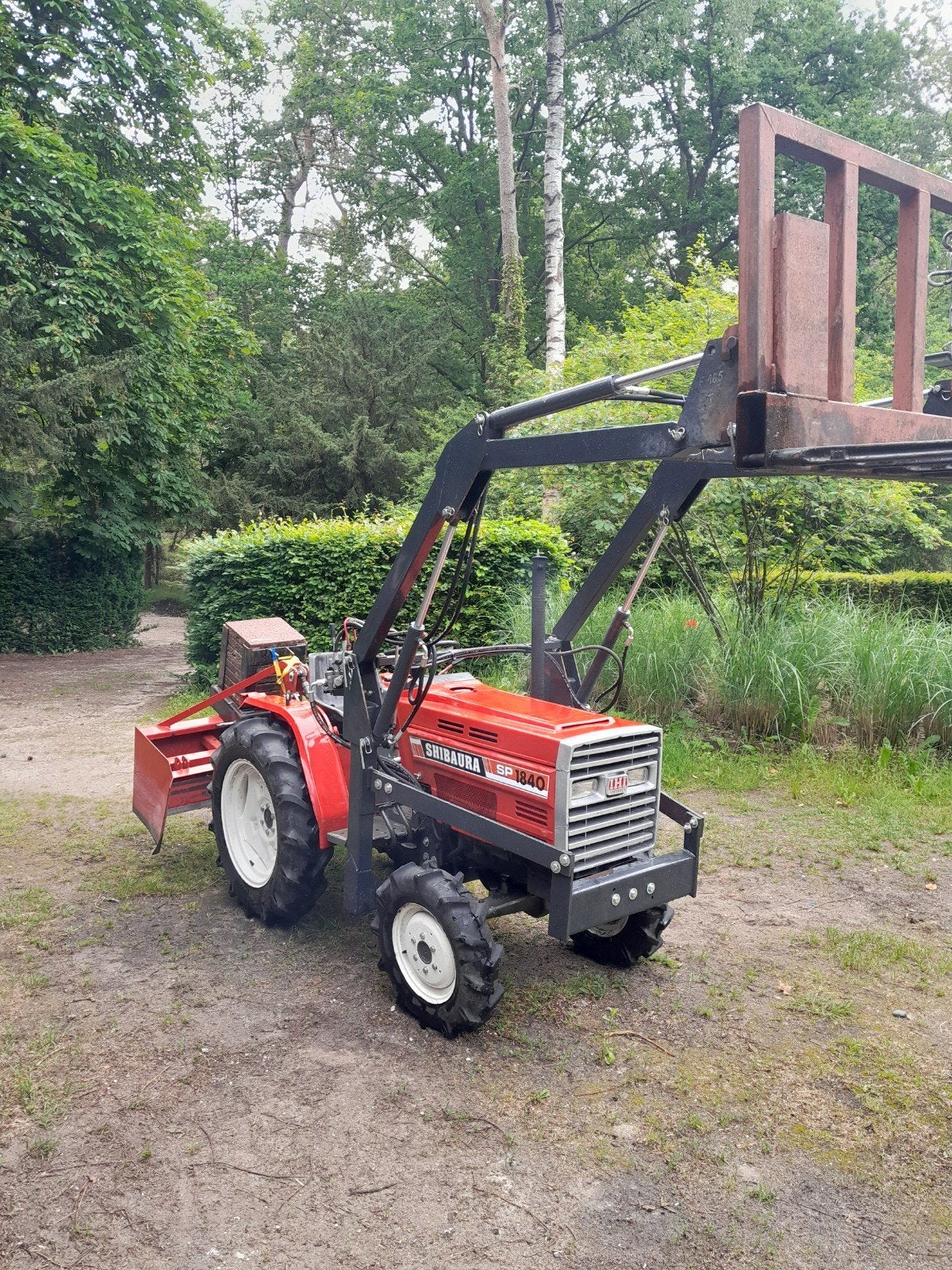 Shibaura SP1840 Compact Tractor met Voorlader, Bak, Boxblade, Overige merken, Gebruikt, Tot 2500, Ophalen of Verzenden