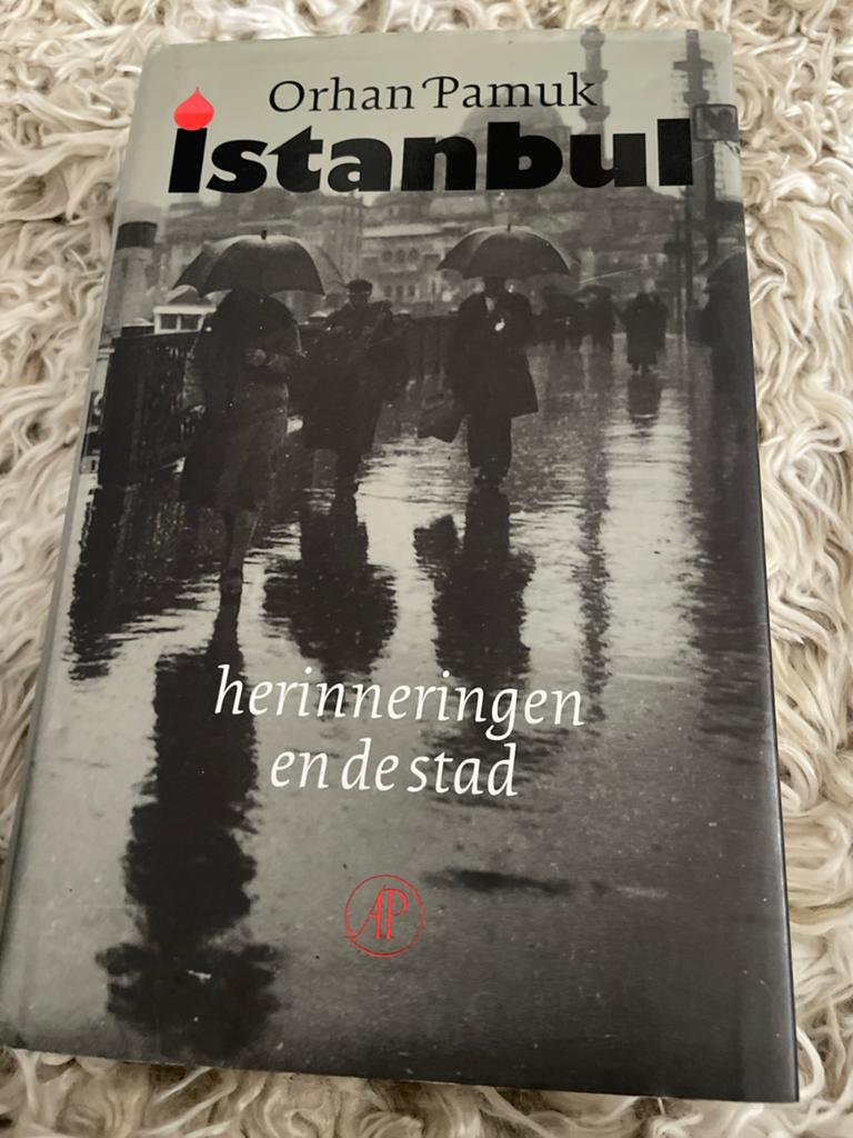 Orhan Pamuk, Ophalen of Verzenden