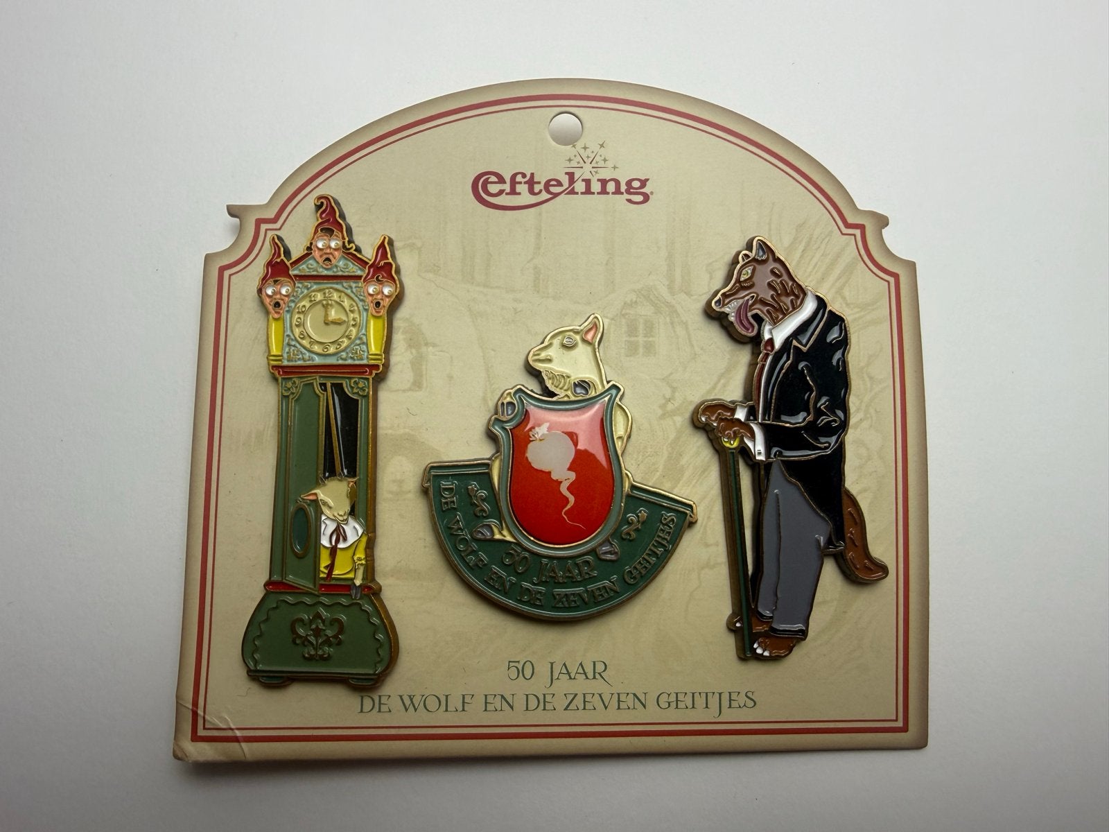 Efteling De Wolf en de Zeven Geitjes Pins - 50 Jaar, Verzamelen, Efteling, Ophalen of Verzenden, Nieuw, Button of Speldje