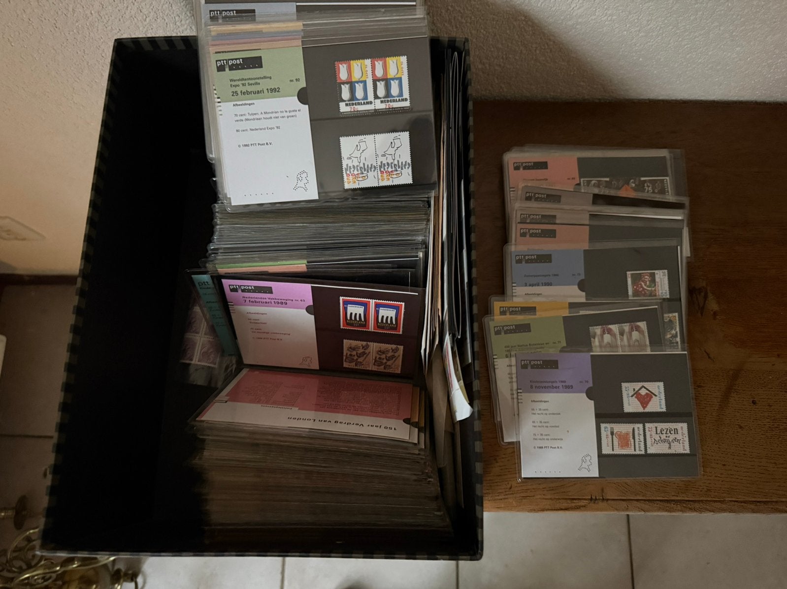 Postzegelverzameling / ptt post zegels, Ophalen, Verzamelalbum