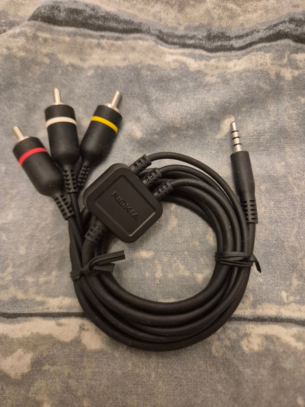 Nokia CA-75U TV-kabel - Composiet AV-kabel, Ophalen of Verzenden, Gebruikt, Minder dan 2 meter, Tv-kabel