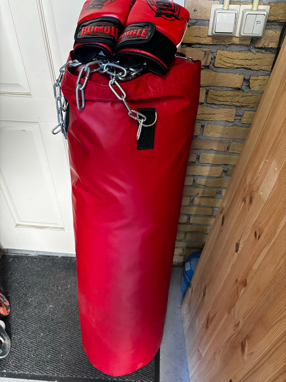 Bokszak met bokshandschoenen - Rumble, Ophalen, Gebruikt, Overige