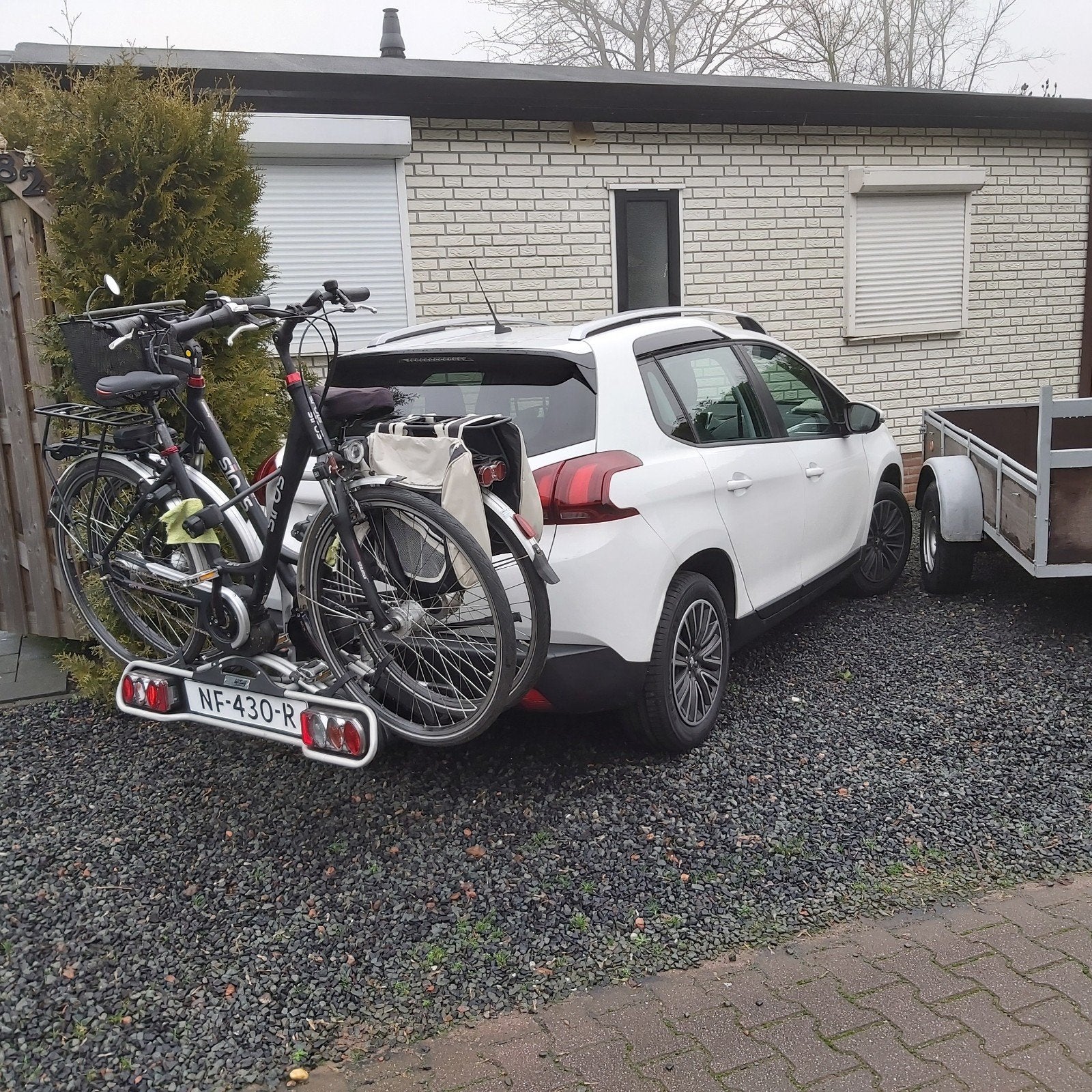 fietsendrager, Ophalen, Gebruikt, 2 fietsen, Trekhaakdrager
