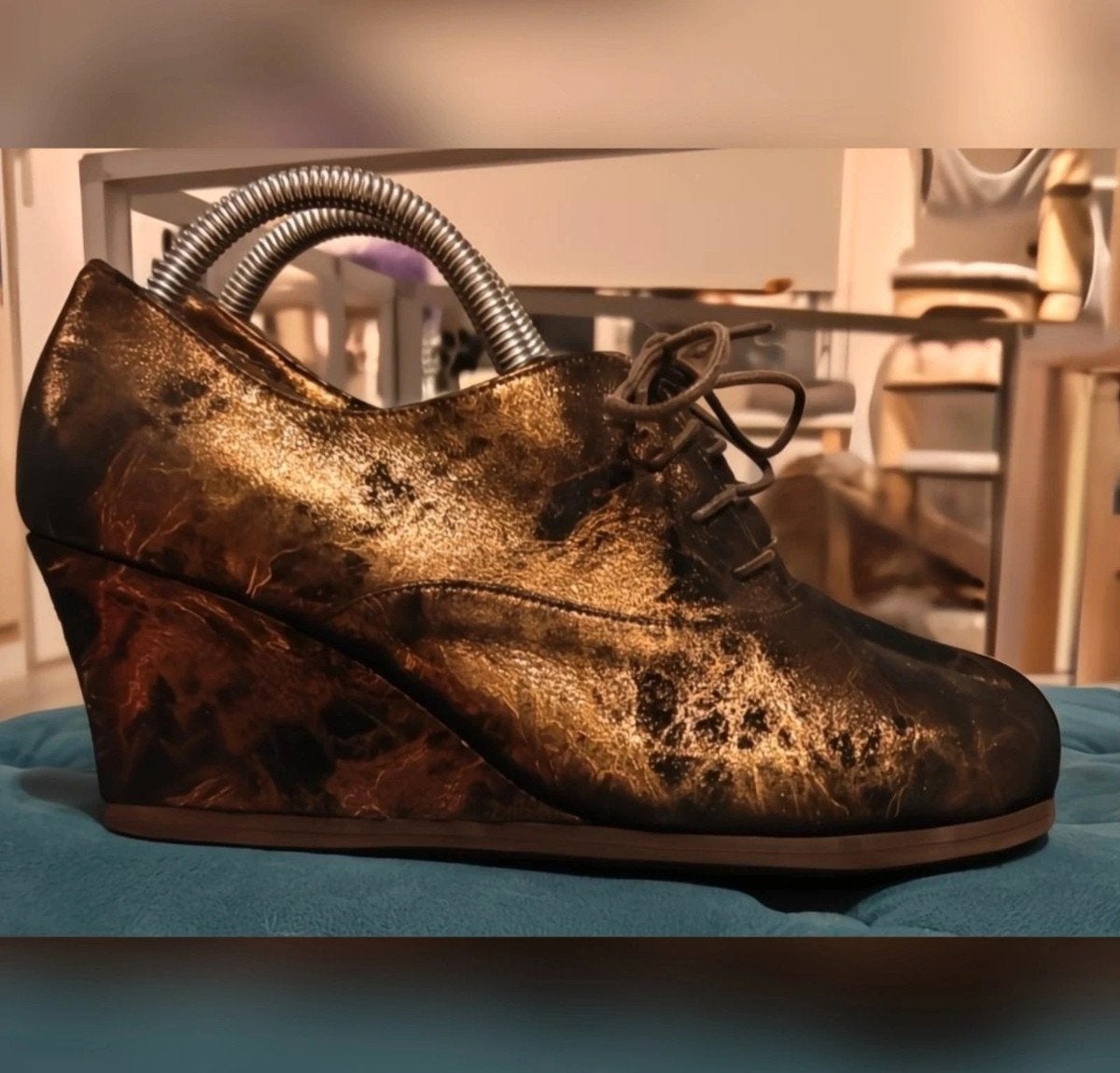 Gave Vintage Brons Metallic Veterschoenen sleehak Lisa Tucci, Kleding | Dames, Schoenen, Ophalen of Verzenden, Zo goed als nieuw