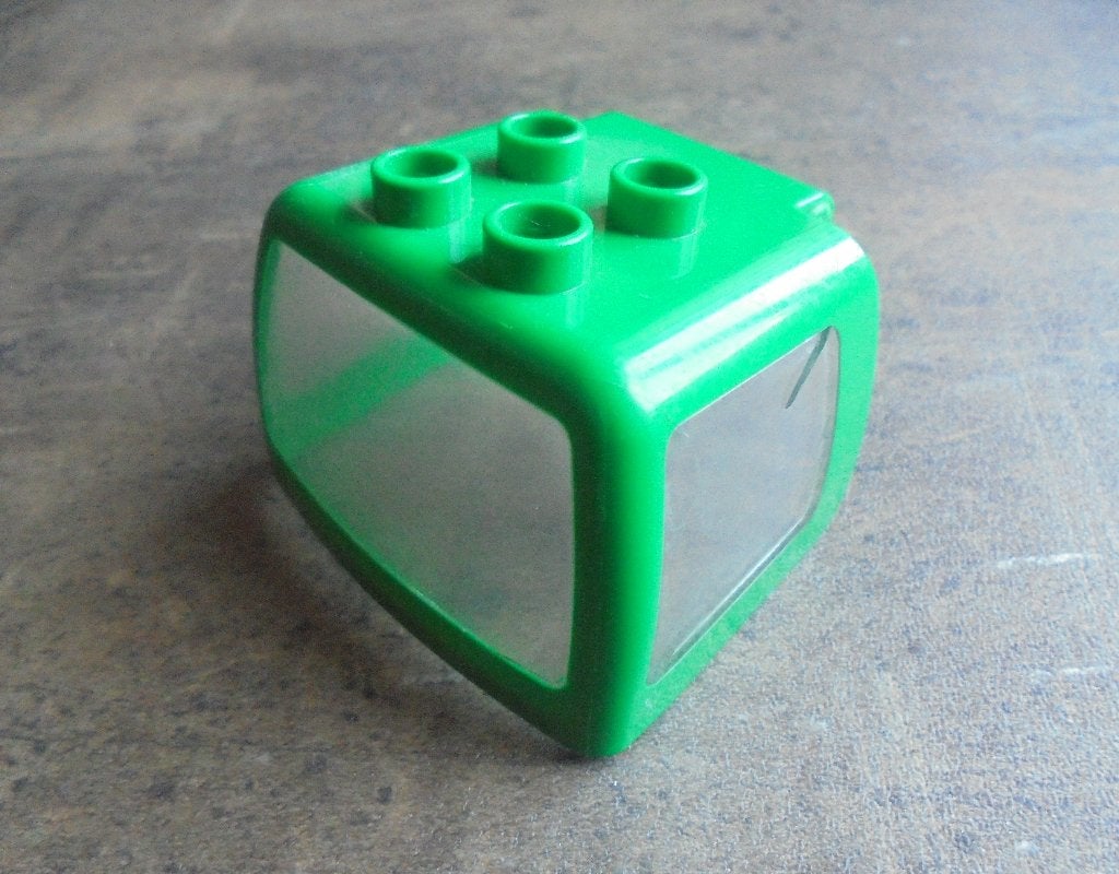 Lego Duplo Truck Cabin Enclosed with Windows (zie foto's), Ophalen of Verzenden, Gebruikt, Losse stenen, Duplo