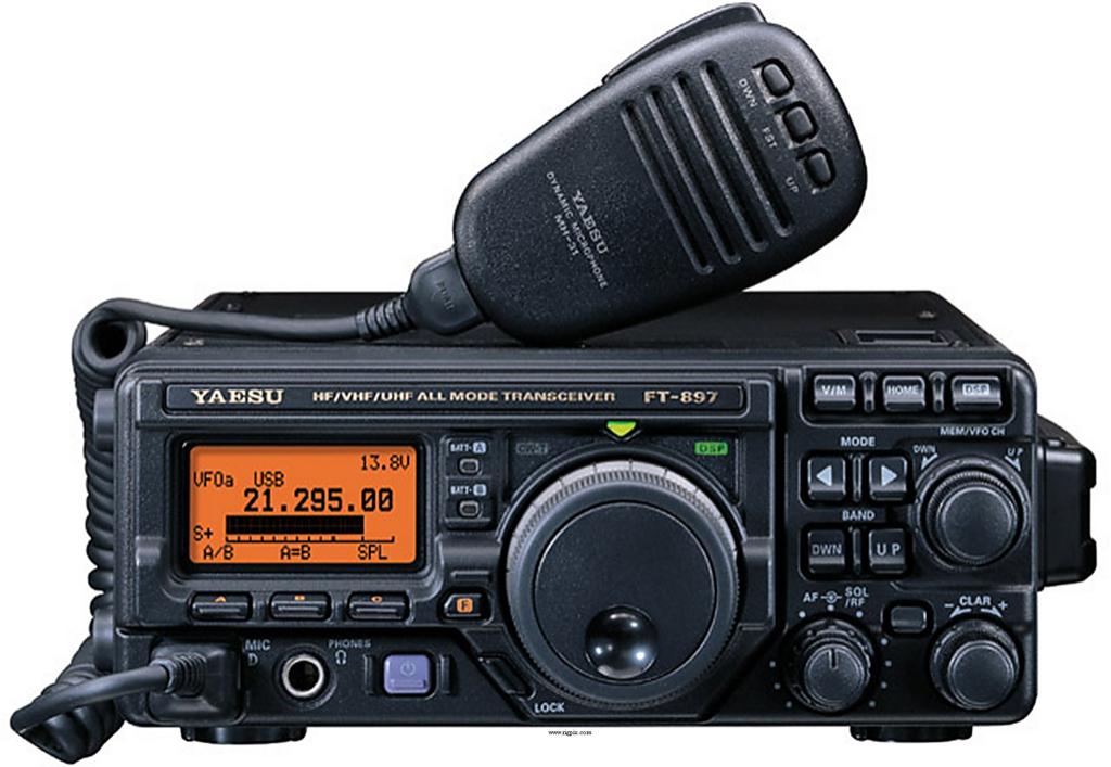Yaesu ft 897d  plus tuner, Telecommunicatie, Ophalen of Verzenden, Zo goed als nieuw, Zender en Ontvanger
