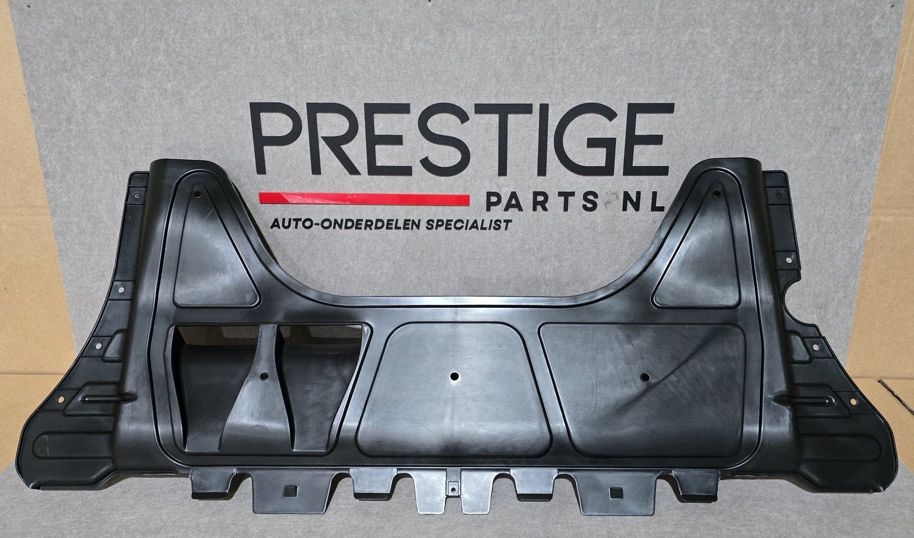 VW VOLKSWAGEN AUDI SEAT SKODA BODEMPLAAT 5Q0825235A NIEUW, Auto-onderdelen, -, Nieuw, Ophalen of Verzenden, -
