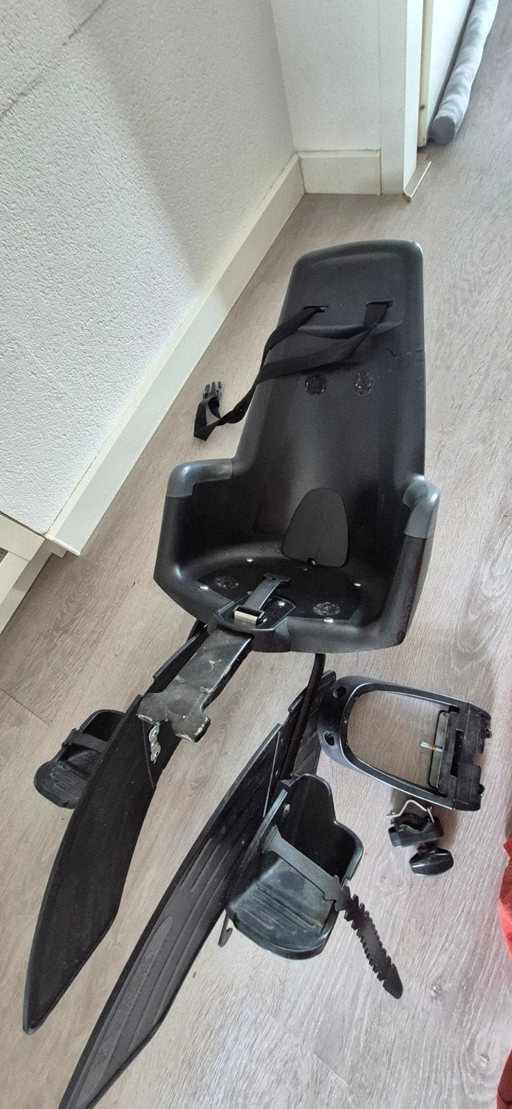 Fietsstoeltje achter, Ophalen