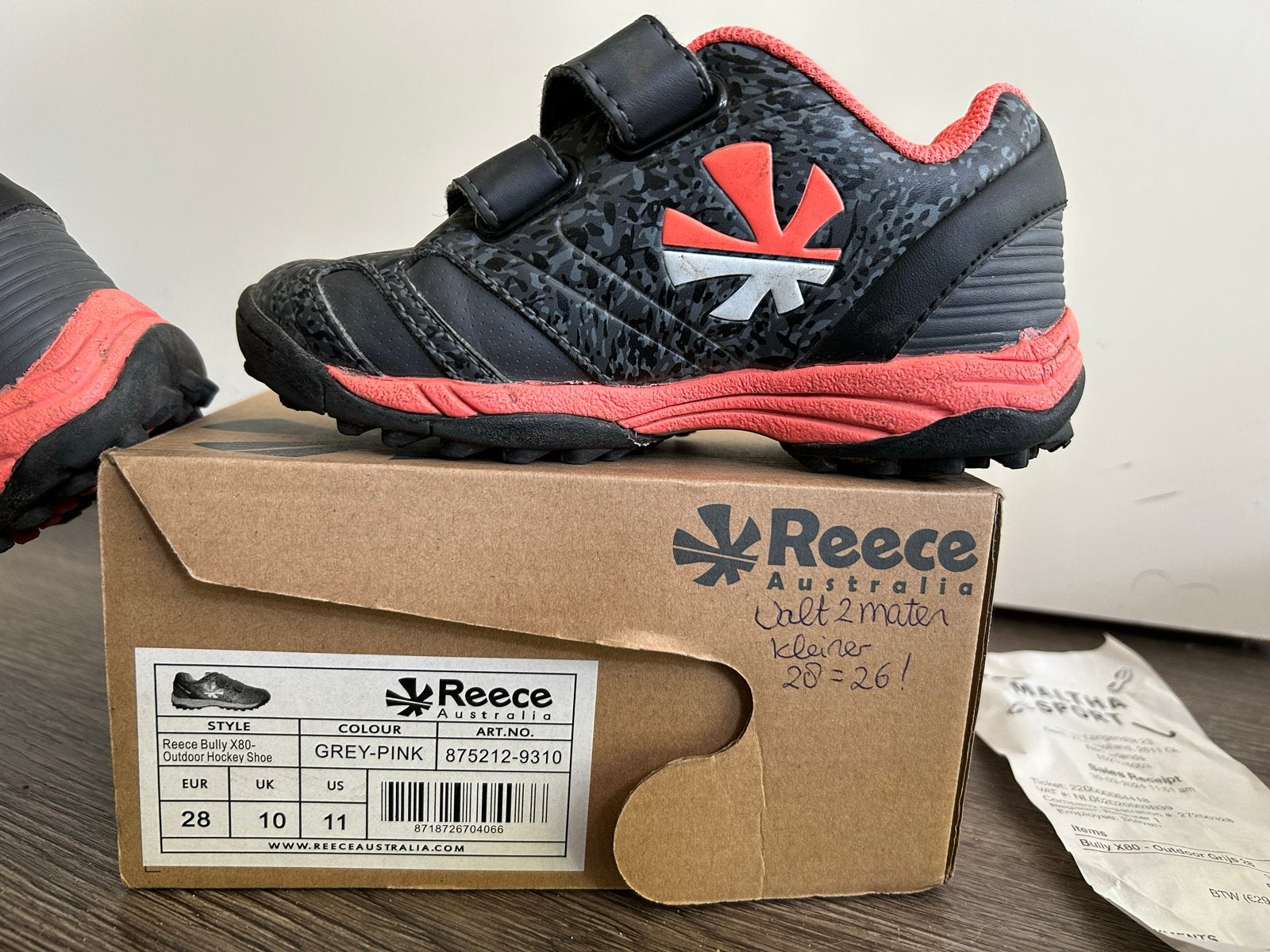 Reece Korfbal/Hockey Schoenen - Maat 28 (valt als 26), Ophalen of Verzenden, Zo goed als nieuw, Schoenen