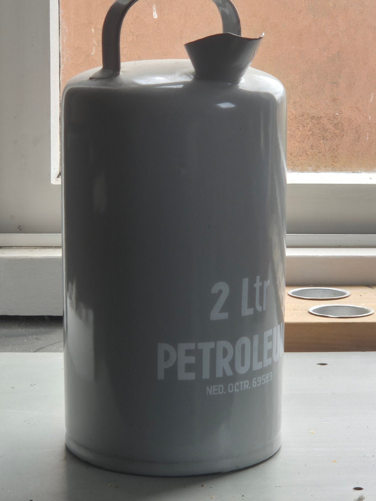 Vintage Petroleumkan 2 Liter - Nostalgisch Keukenitem, Antiek en Kunst, Ophalen of Verzenden