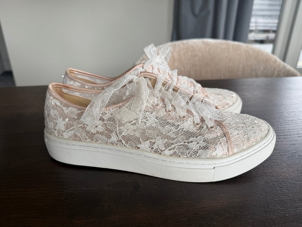 G. Westerleigh Nadia Nude bruidsschoenen / trouwsneakers, Kleding | Dames, Schoenen, Beige, Ophalen of Verzenden, Sneakers of Gympen