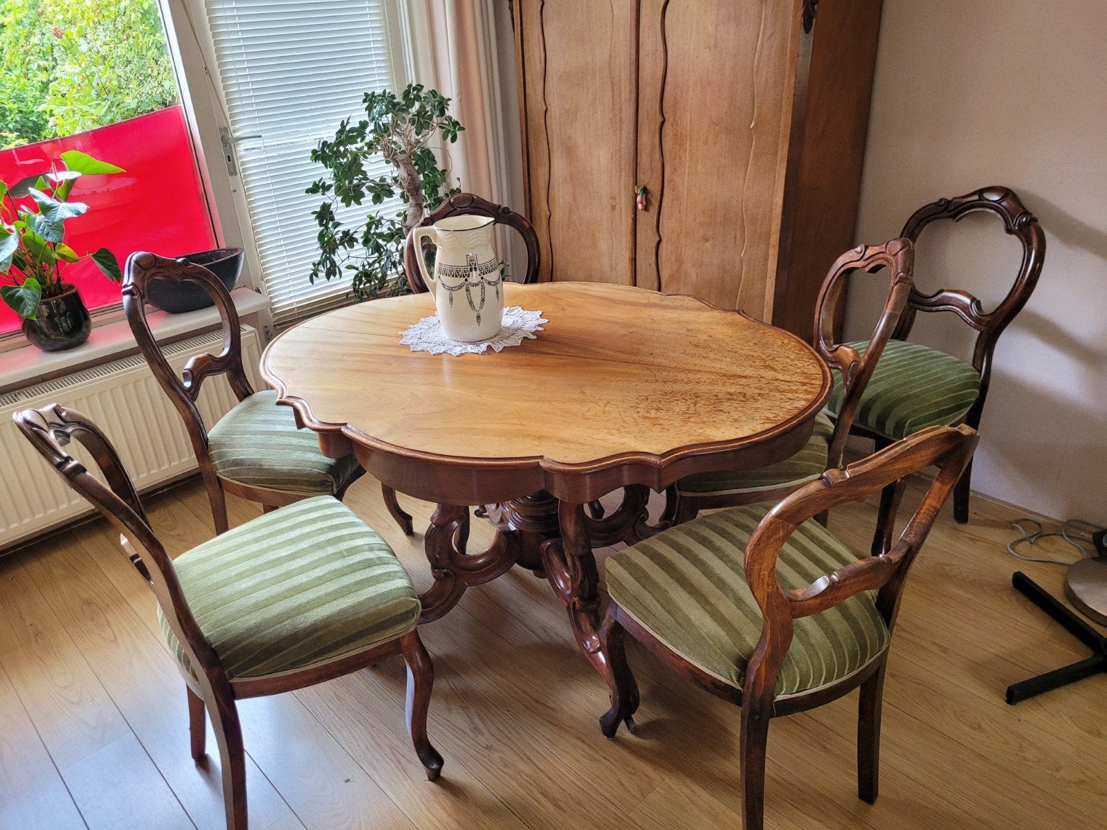 Antieke Brocante Eettafel met 6 Stoelen, Ophalen