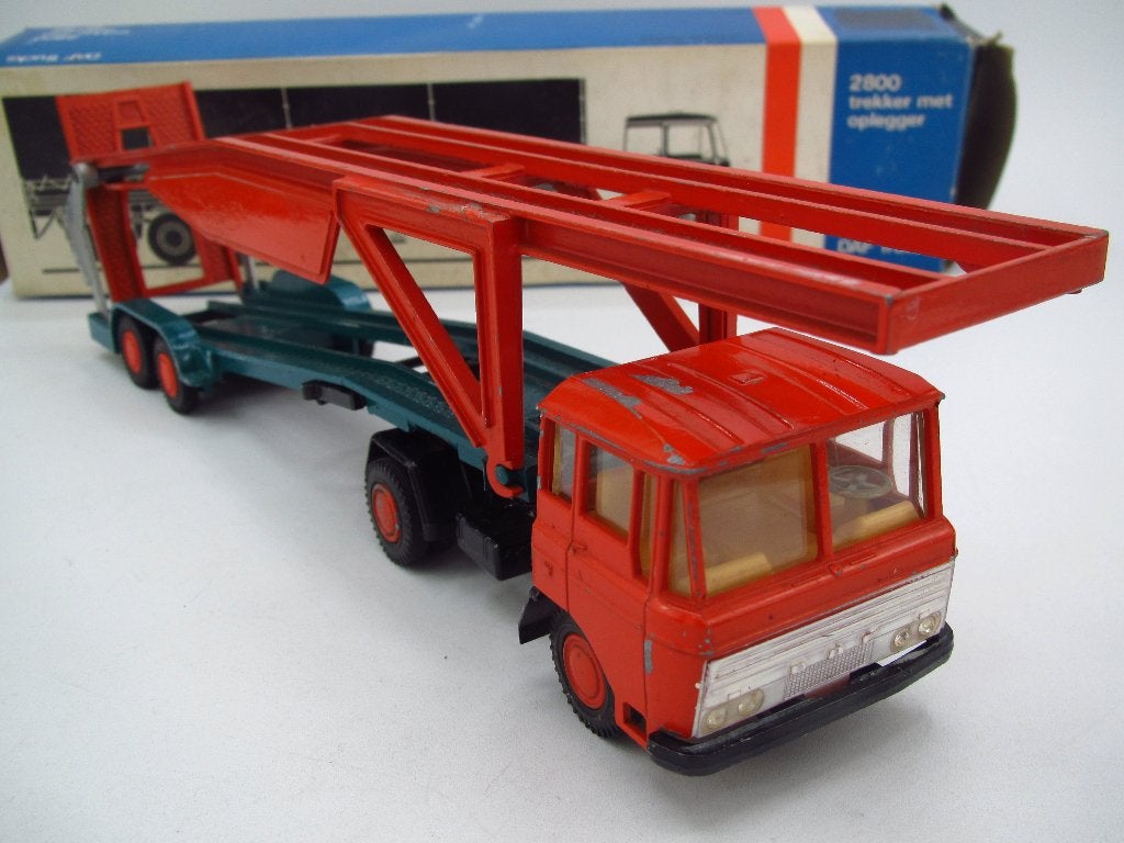 Lion car - DAF 2600 Autotransporter 1:50, Ophalen of Verzenden, Gebruikt, Bus of Vrachtwagen, Lion Toys