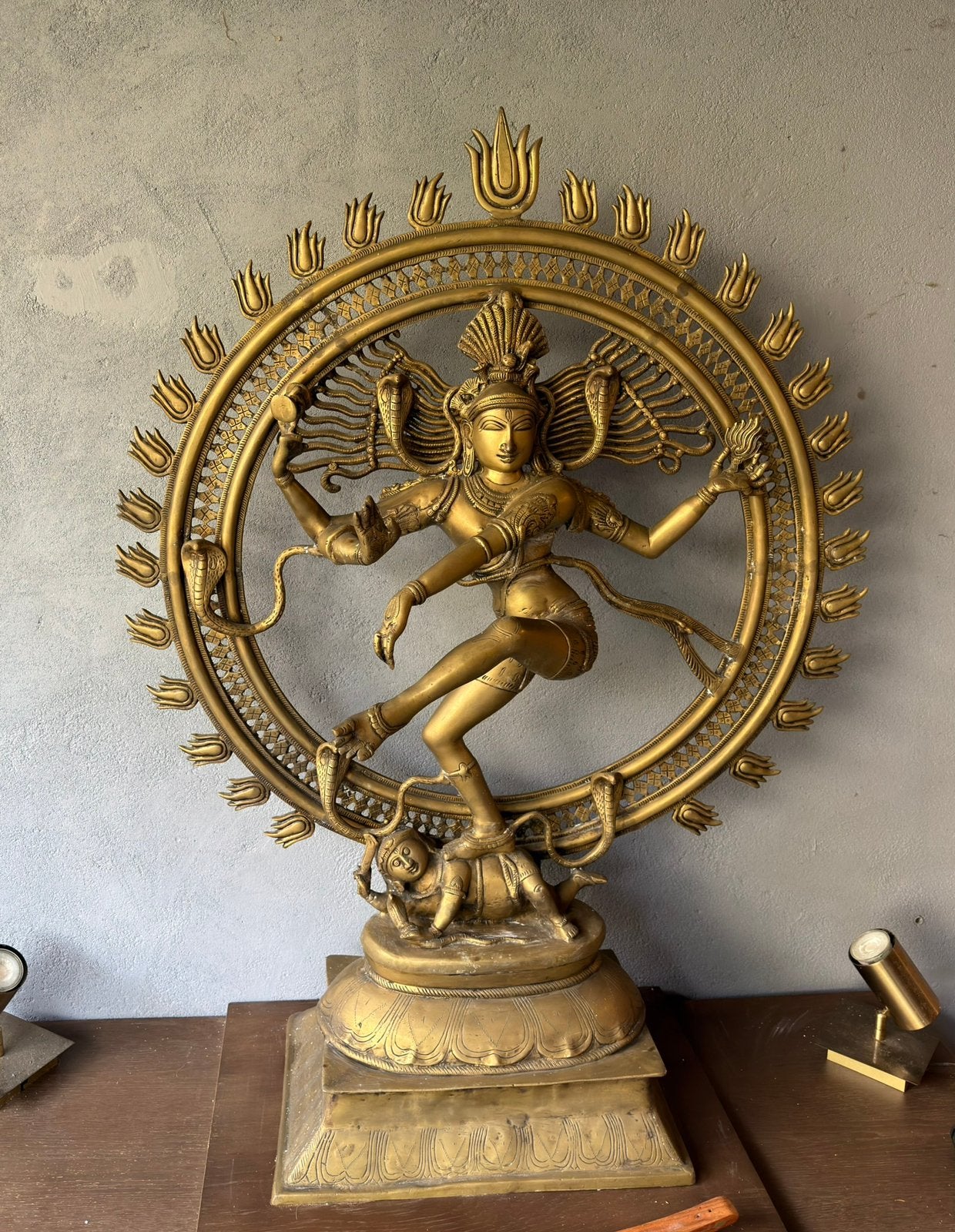 Beeld Shiva Nataraj zeer groot brons 120 cm 20e eeuw, Ophalen, Zo goed als nieuw