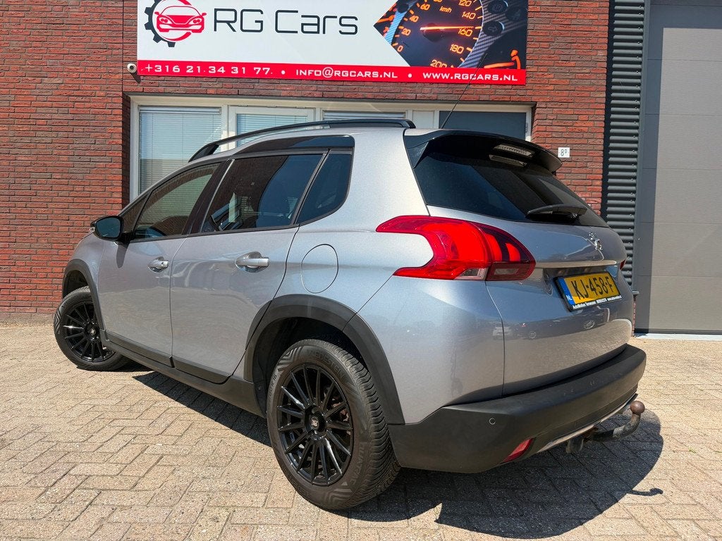 Peugeot 2008 1.2 PureTech GT-line / Leder / PDC / Navi / Cru, Auto's, Peugeot, Voorwielaandrijving, Met garantie (alle), Leder en Stof