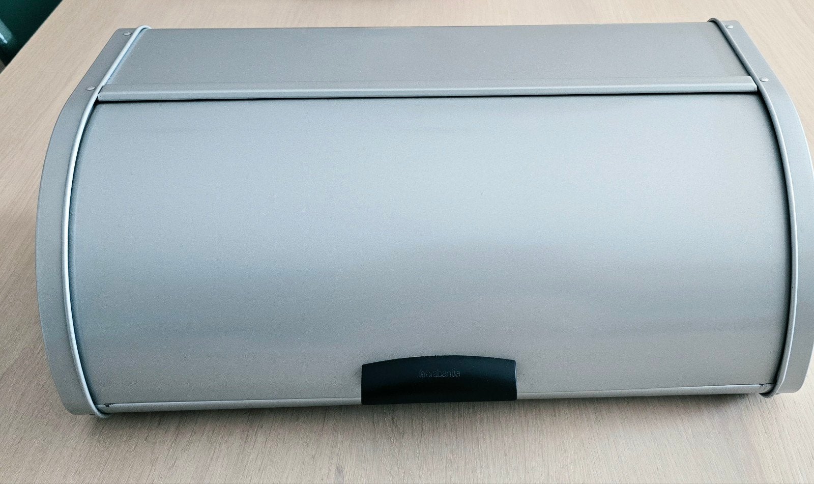 Brabantia Broodtrommel - Zilverkleurig, Zilver, Ophalen of Verzenden, Zo goed als nieuw, Metaal