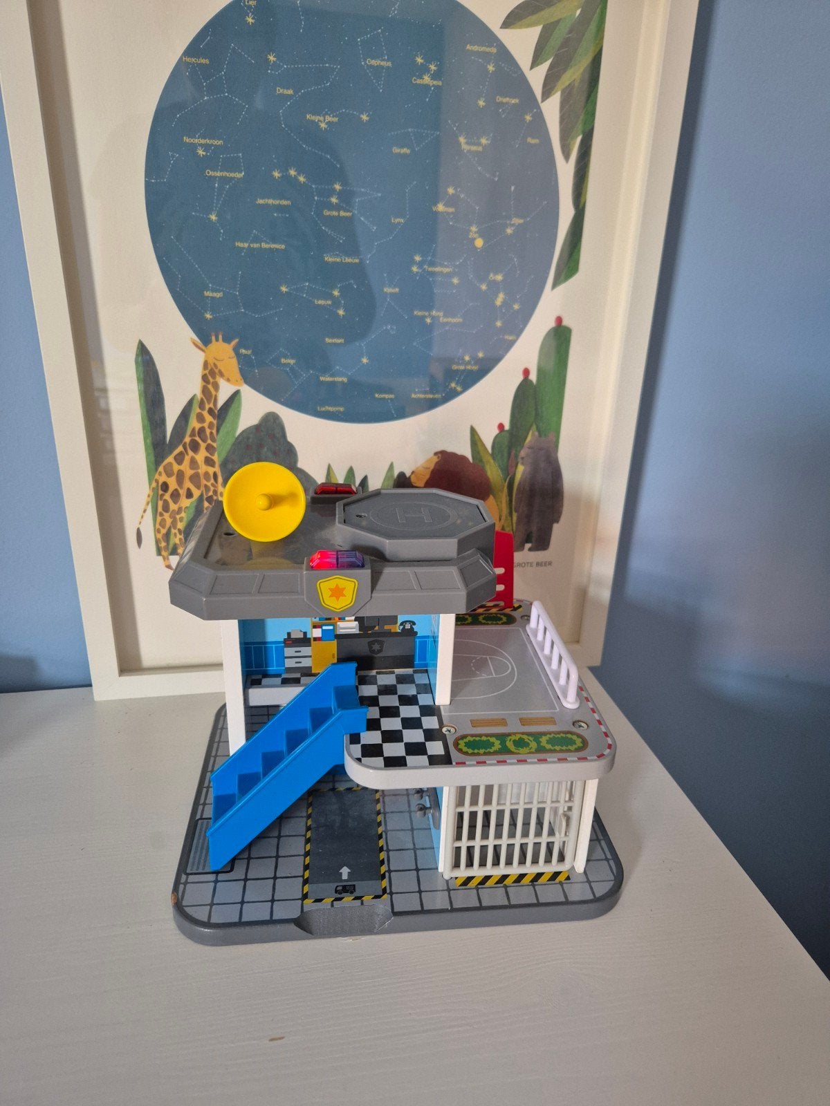 Hape Brandweerkazerne Speelset - 20 euro, Ophalen, Zo goed als nieuw, Jongen of Meisje