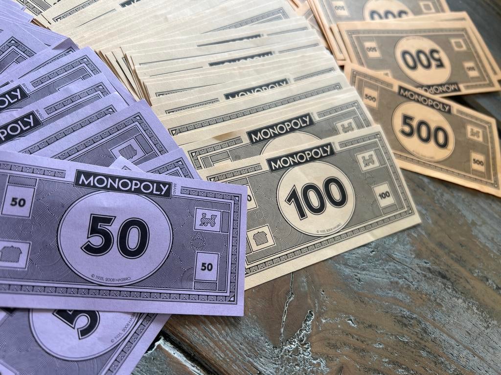 Monopoly geld - Keurige staat, Hobby en Vrije tijd, Gezelschapsspellen | Bordspellen, Ophalen of Verzenden, Zo goed als nieuw