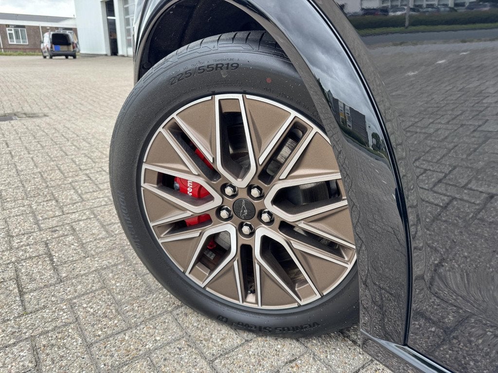 Ford Mustang Mach-E Premium AWD 75 kWh 315pk | Panoramadak |, Auto's, Ford, Automaat, Gebruikt, Zwart, Origineel Nederlands