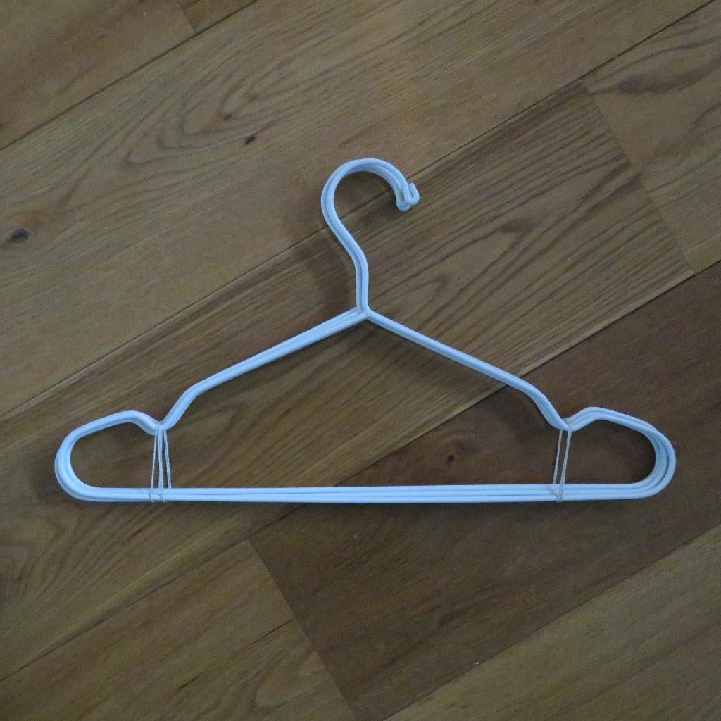 kleerhangers nieuw/ € 3,50, Kleding | Dames, Kledinghangers, Nieuw, Metaal, Kinderen en Volwassenen, Ophalen
