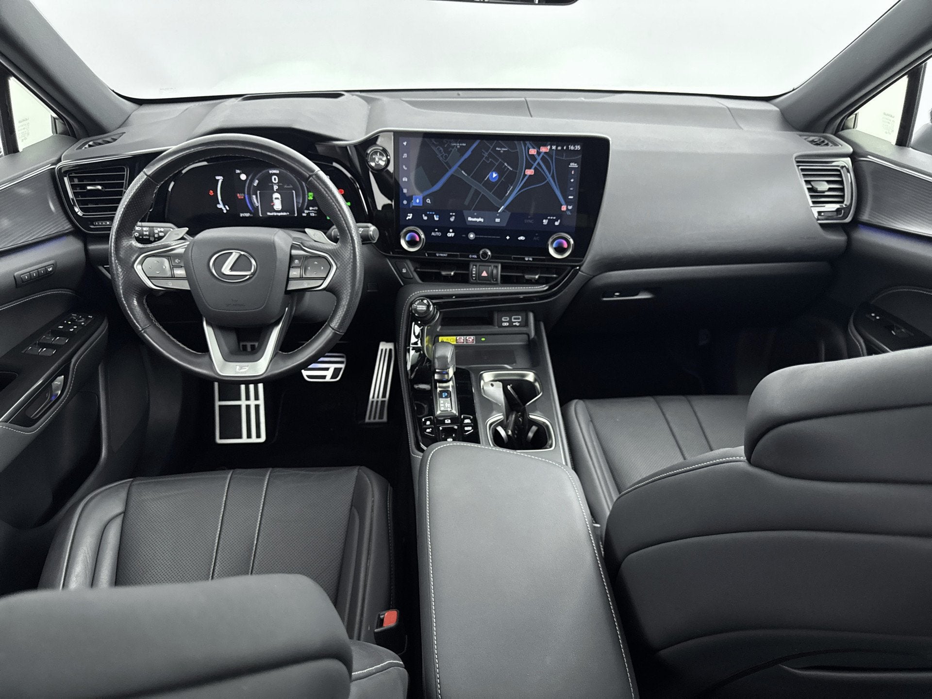Lexus NX 450h+ AWD F-Sport Line | Glazen Schuifdak | Zwart L, Auto's, Automaat, 12 maanden, Gebruikt, 4 cilinders