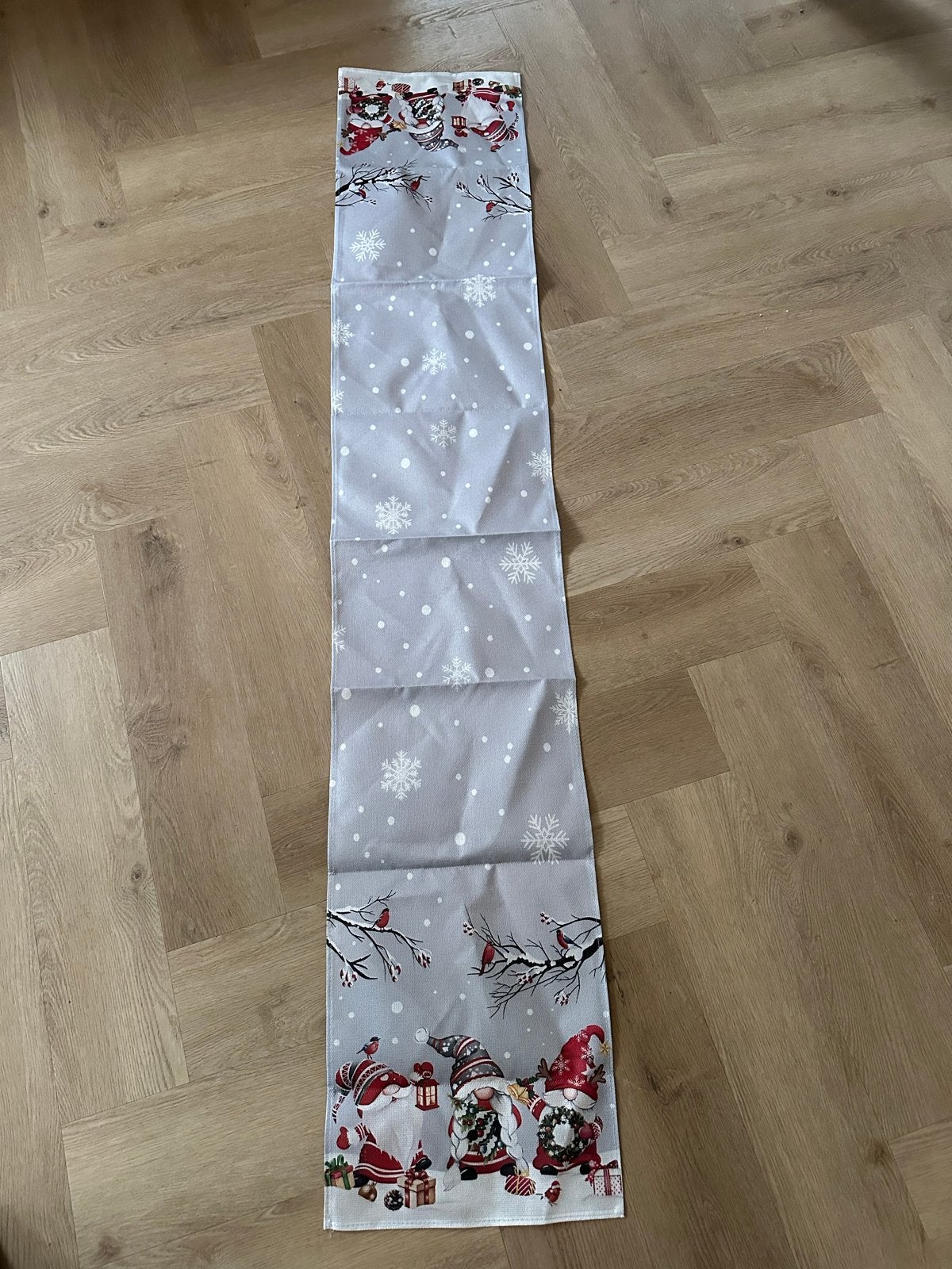 Kersttafelloper met Kabouters, Diversen, Kerst, Ophalen of Verzenden, Nieuw