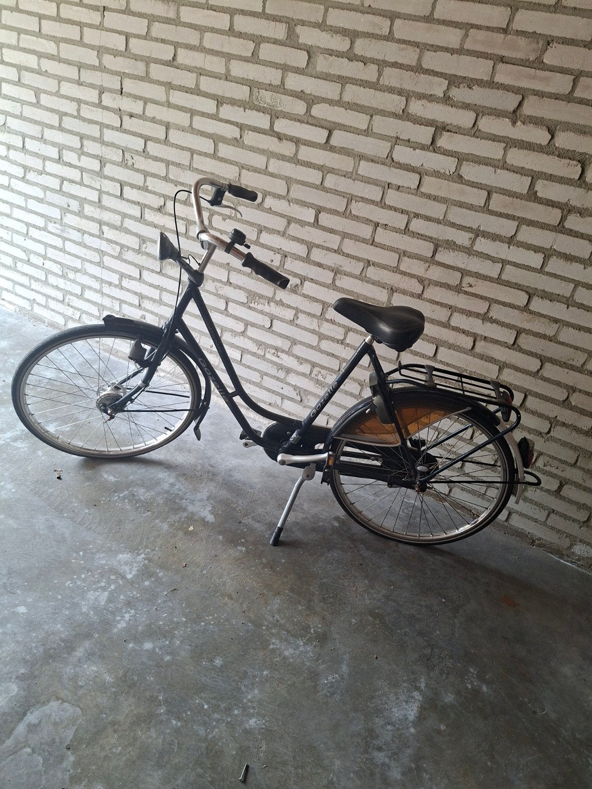 dames fiets, Fietsen en Brommers, Fietsen | Dames | Omafietsen, Ophalen, Zo goed als nieuw, Terugtraprem, Handrem