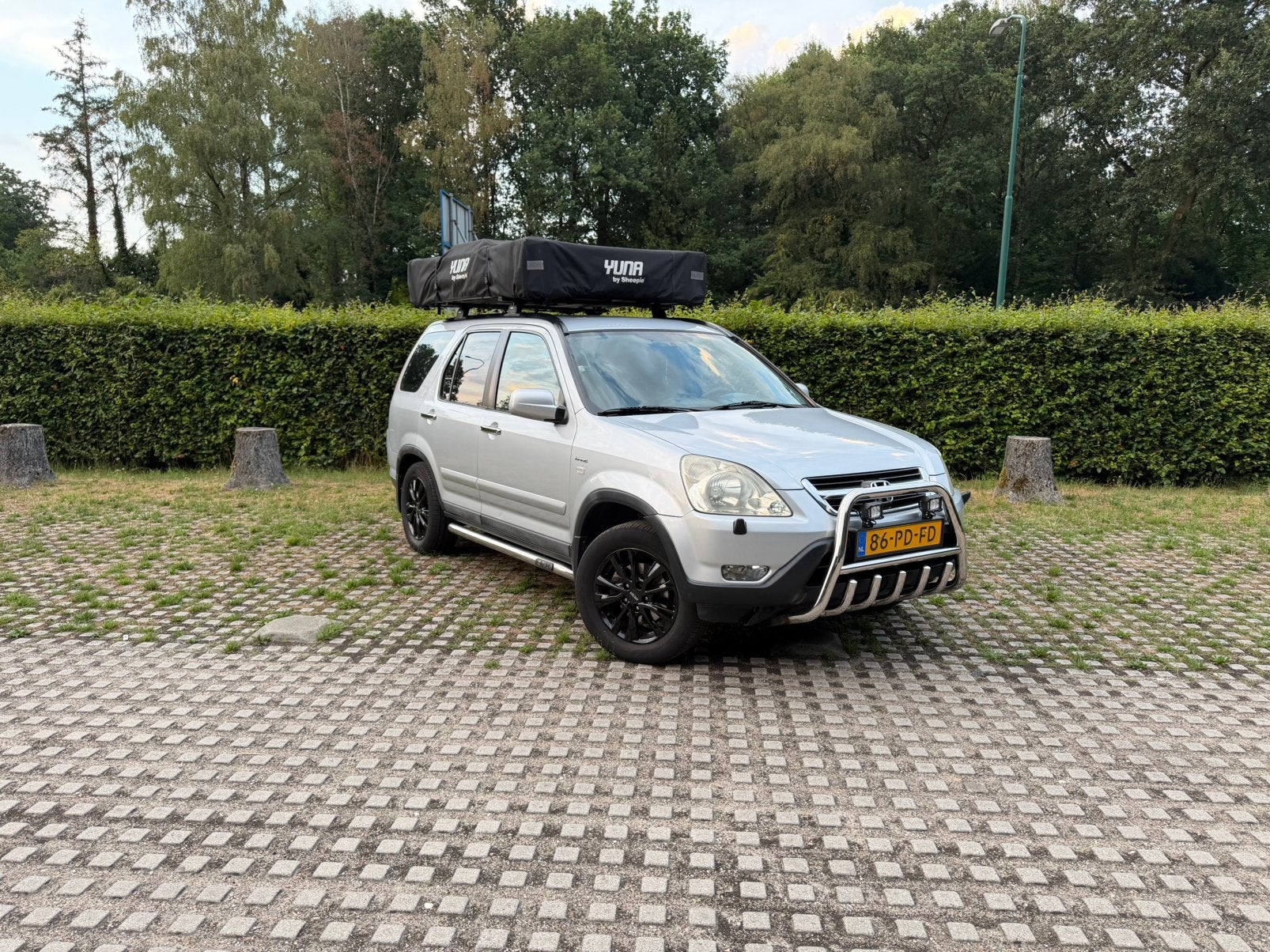 Honda CR-V - Daktent YUNA SHEEPIE 2.0 160, Auto's, Automaat, 1998 cc, Zwart, 4 cilinders