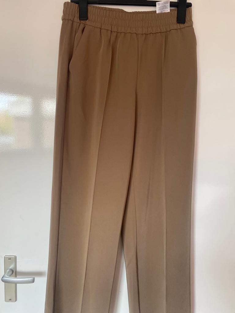 Zeer mooie broek, Maat 38/40 (M), Beige, Ophalen of Verzenden, Lang