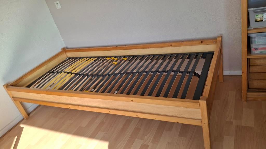 Lundia bed 90/180, 200 lang, Ophalen, Eenpersoons, Hout, 90 cm