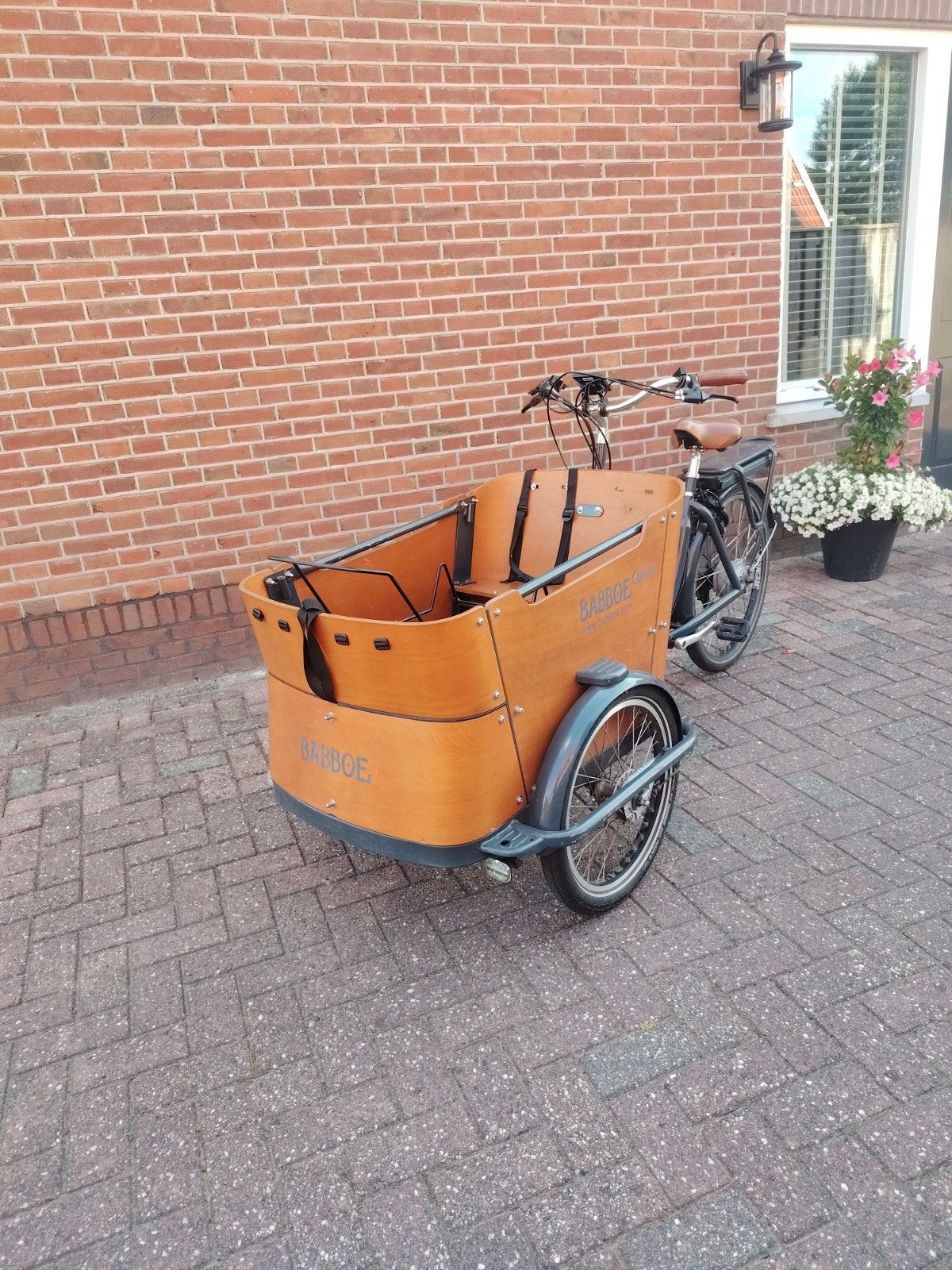 Babboe Curve Elektrische Bakfiets met accessoires, 4 kinderen of meer, Gebruikt, Huif, Ophalen of Verzenden