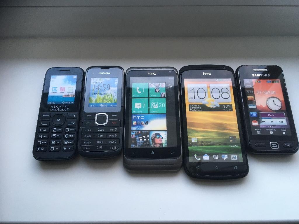 mobiel phone placebo dummy 5 stuks diverse mobile telefoon, Ophalen of Verzenden, 6 megapixel of meer