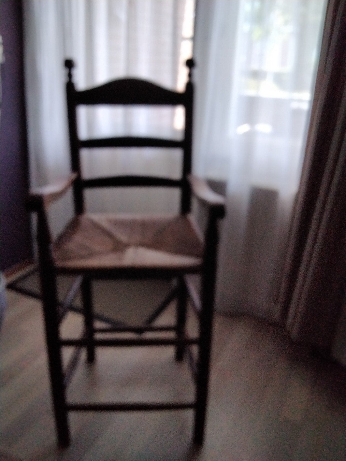 Antieke Kinderstoel met Rotan Zitting, Ophalen