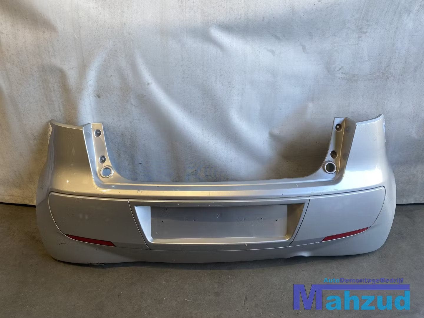 MITSUBISHI COLT 6 Grijs achterbumper 2004+, Info@mitsubishi-motors.com, Gebruikt, Mitsubishi Motors Corporation, Ophalen of Verzenden