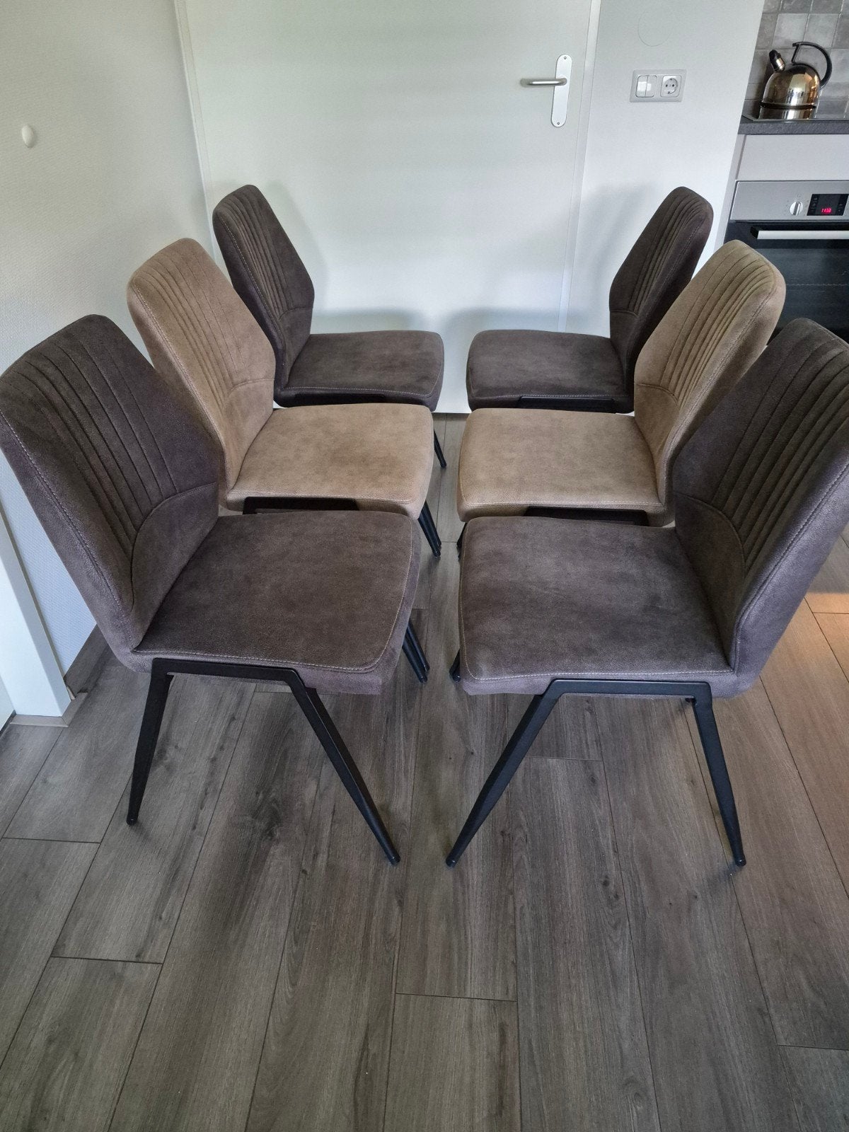 Eetkamer stoelen, Huis en Inrichting, Stoelen, Ophalen, Zo goed als nieuw, Overige kleuren, Vier