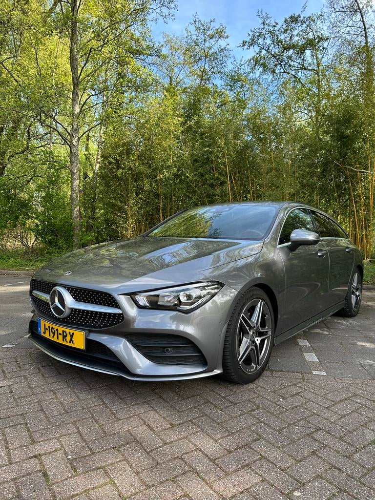 Mercedes-Benz CLA AMG 220 190pk 2020 Grijs  Dealer onderh., Auto's, CLA, Zwart, 1415 kg, Stationwagon