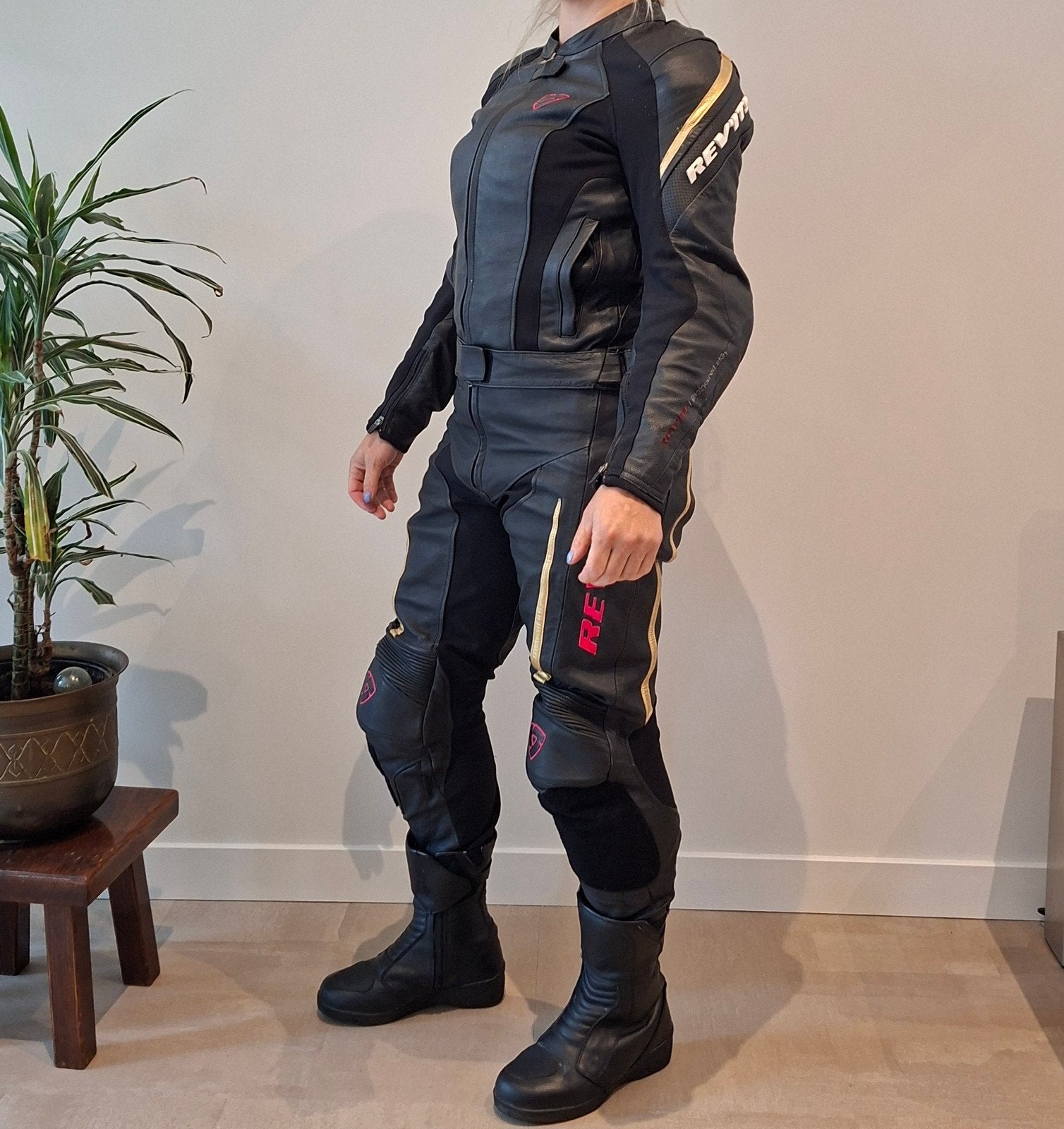 Dames Revit leren motorpak-Knalroze/goud,maat M - L (38/40), Motoren, Kleding | Motorkleding, Revit, Jas | leer, Ophalen of Verzenden