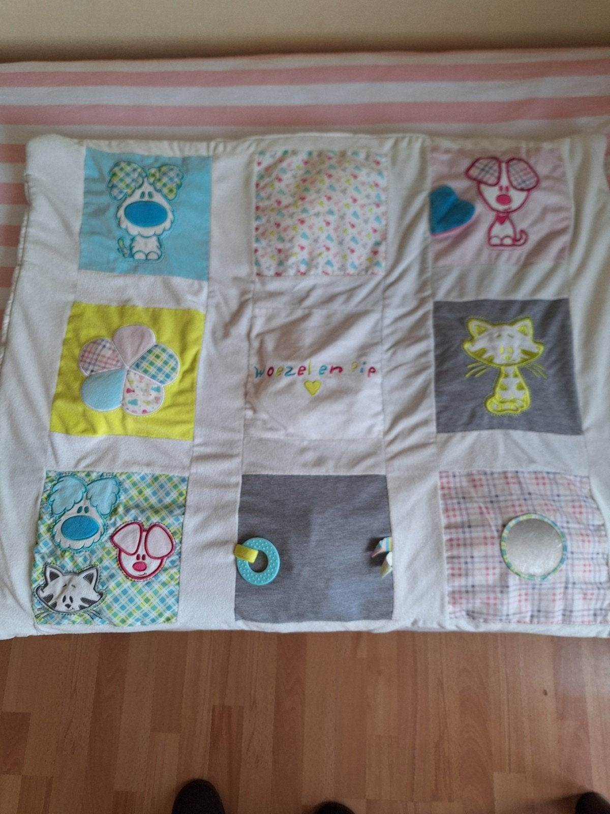 Woezel en Pip boxkleed / speelkleed, Ophalen