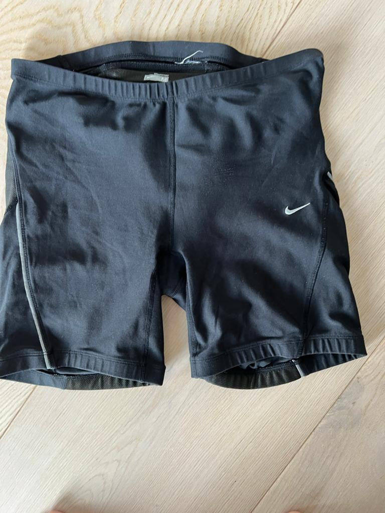 Nike Sportbroekje maar S/M, Kleding | Dames, Ophalen of Verzenden, Zo goed als nieuw, Zwart