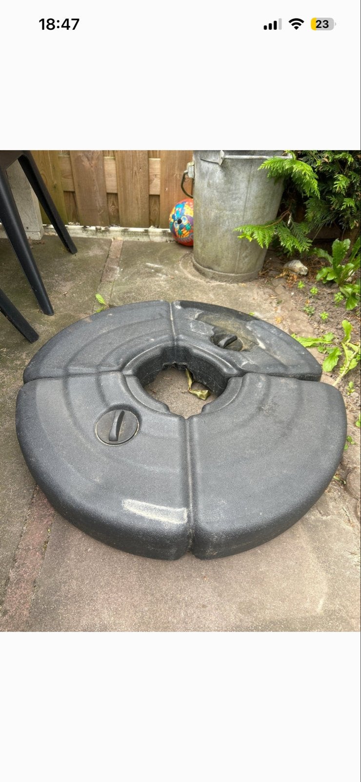 Parasolvoet - Zwart, stevig en water/zand vulbaar, Ophalen, Gebruikt, Minder dan 1 meter, Parasolvoet