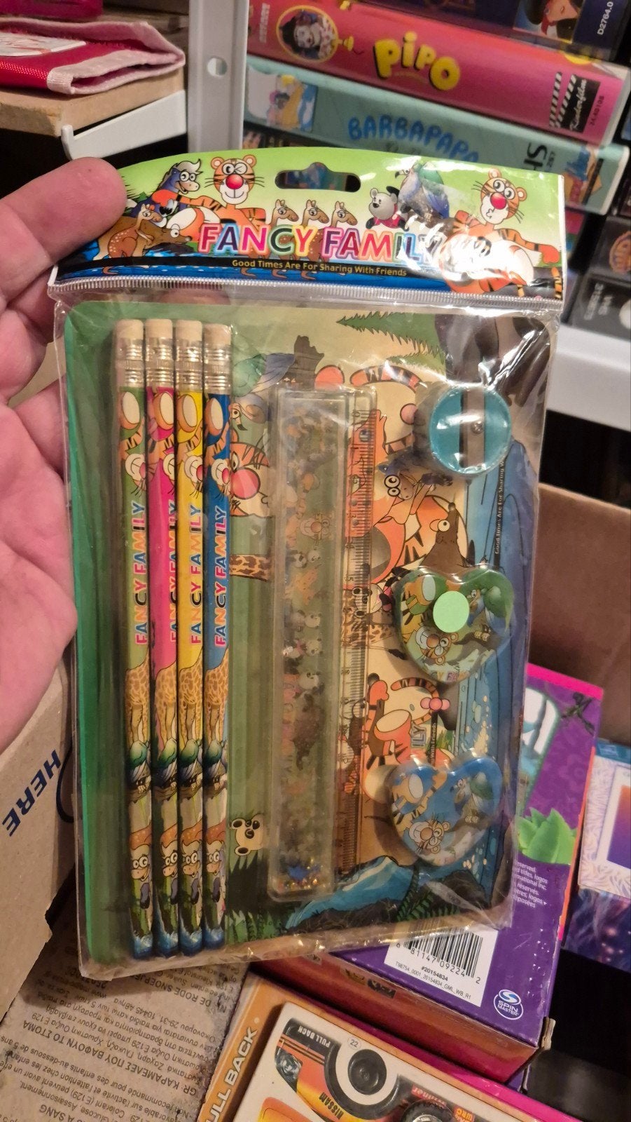 Fancy Family Tekenset met potloden, liniaal en puntenslijper, Ophalen of Verzenden, Nieuw, Knutselen