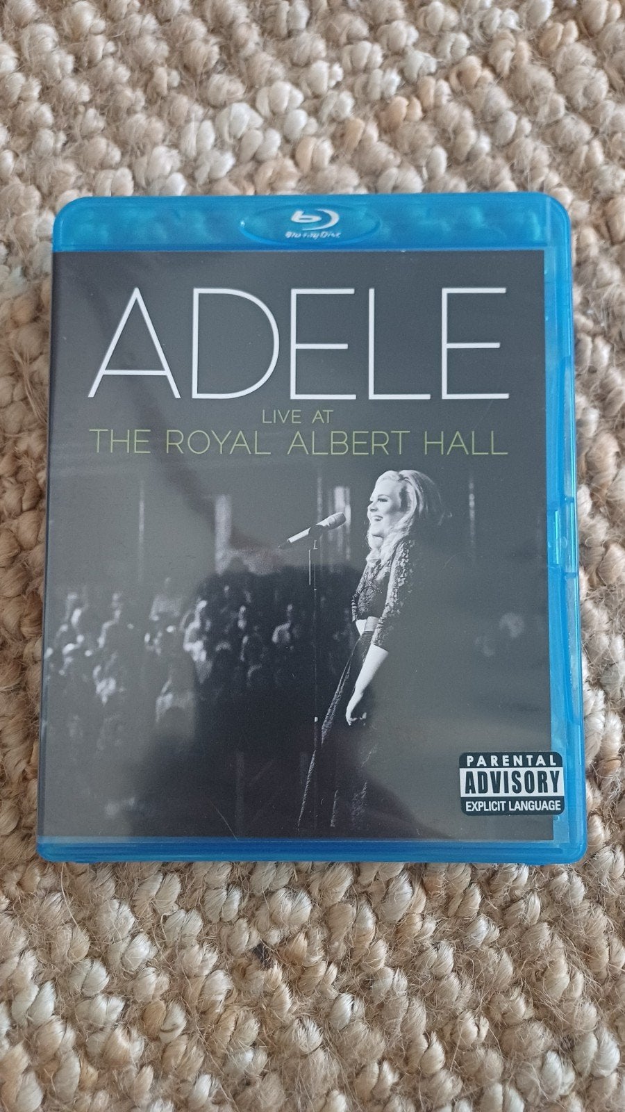 Adele - Live At The Royal Albert Hall - Blu-ray en CD, Ophalen of Verzenden, Zo goed als nieuw, Actie