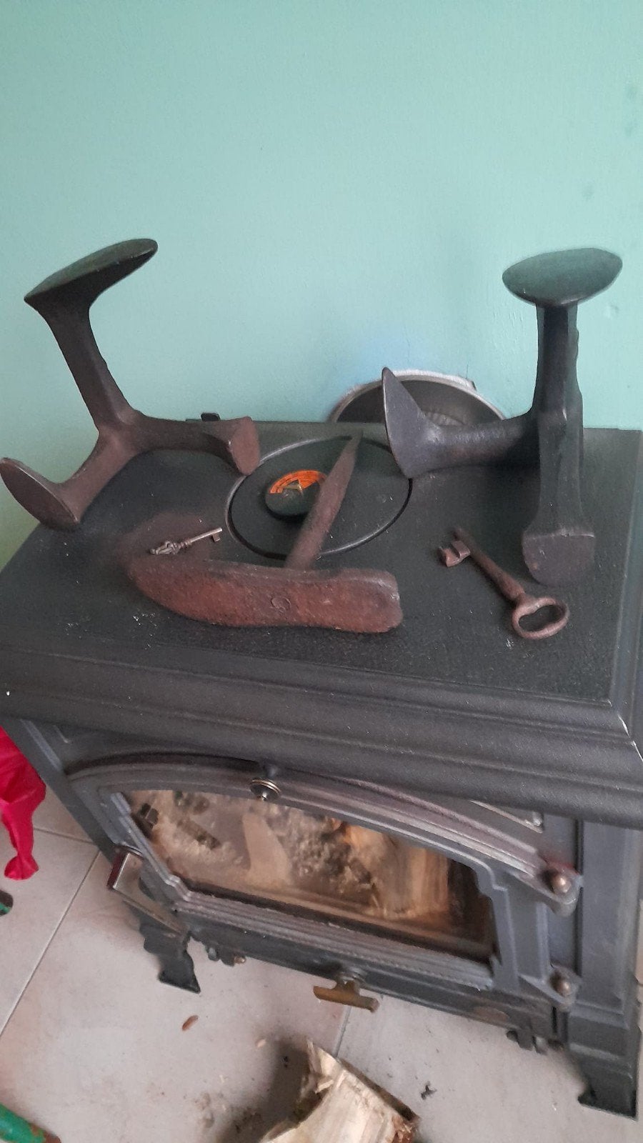 schoenmaker leest spullen, Ophalen