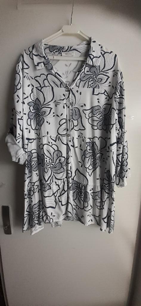 Zomers tuniek maat 4 =48-50 van Paprika, Ophalen of Verzenden, Zo goed als nieuw, Paprika, Blouse of Tuniek