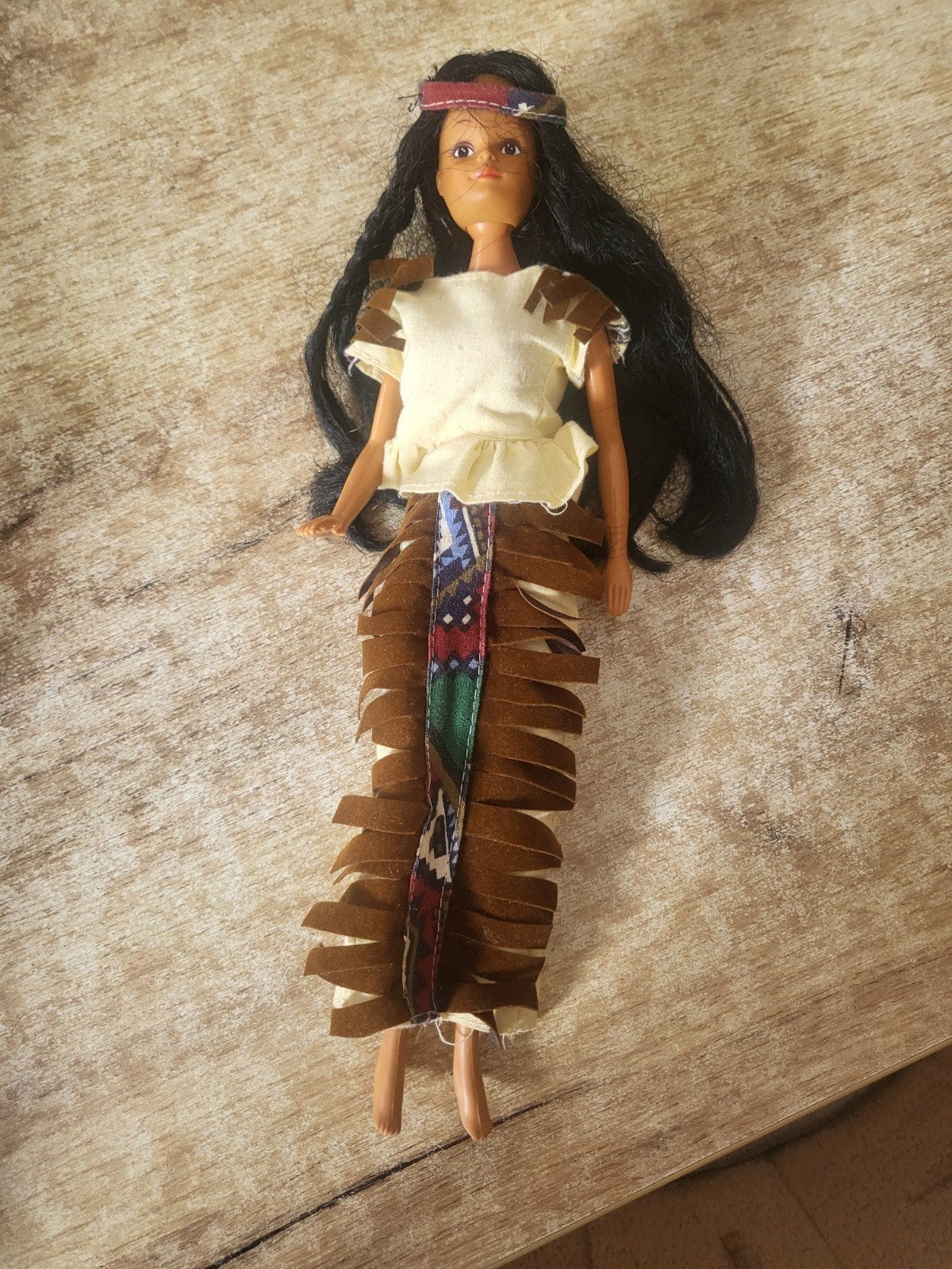 Vintage pop in indianen kleding, Ophalen of Verzenden, Zo goed als nieuw, Barbie