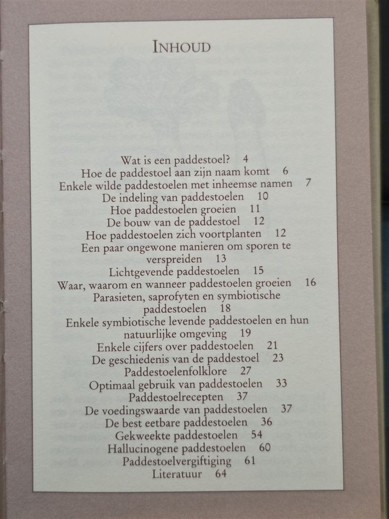 Het Paddestoelenboekje — Zakboekje met Recepten en Folklore, Ophalen of Verzenden, Zo goed als nieuw