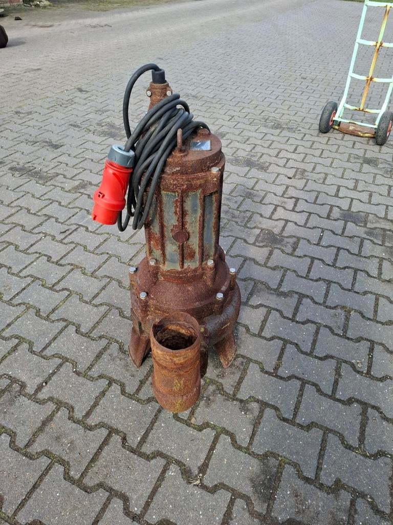 Mestpomp dompelpomp 400 V, Tuin en Terras, Ophalen of Verzenden, Dompelpomp