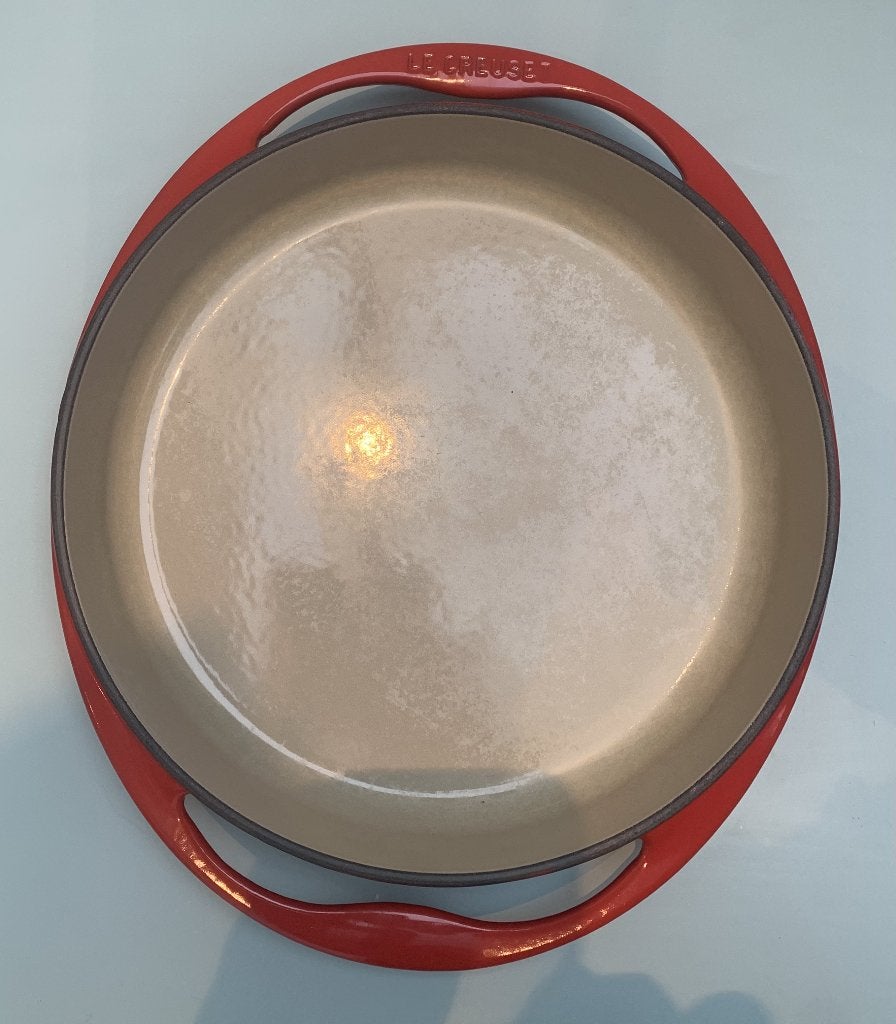 Le Creuset Tarte Tatin pan rood - Gietijzeren 28cm, Le Creuset, Ophalen of Verzenden, Zo goed als nieuw, Met handvatten