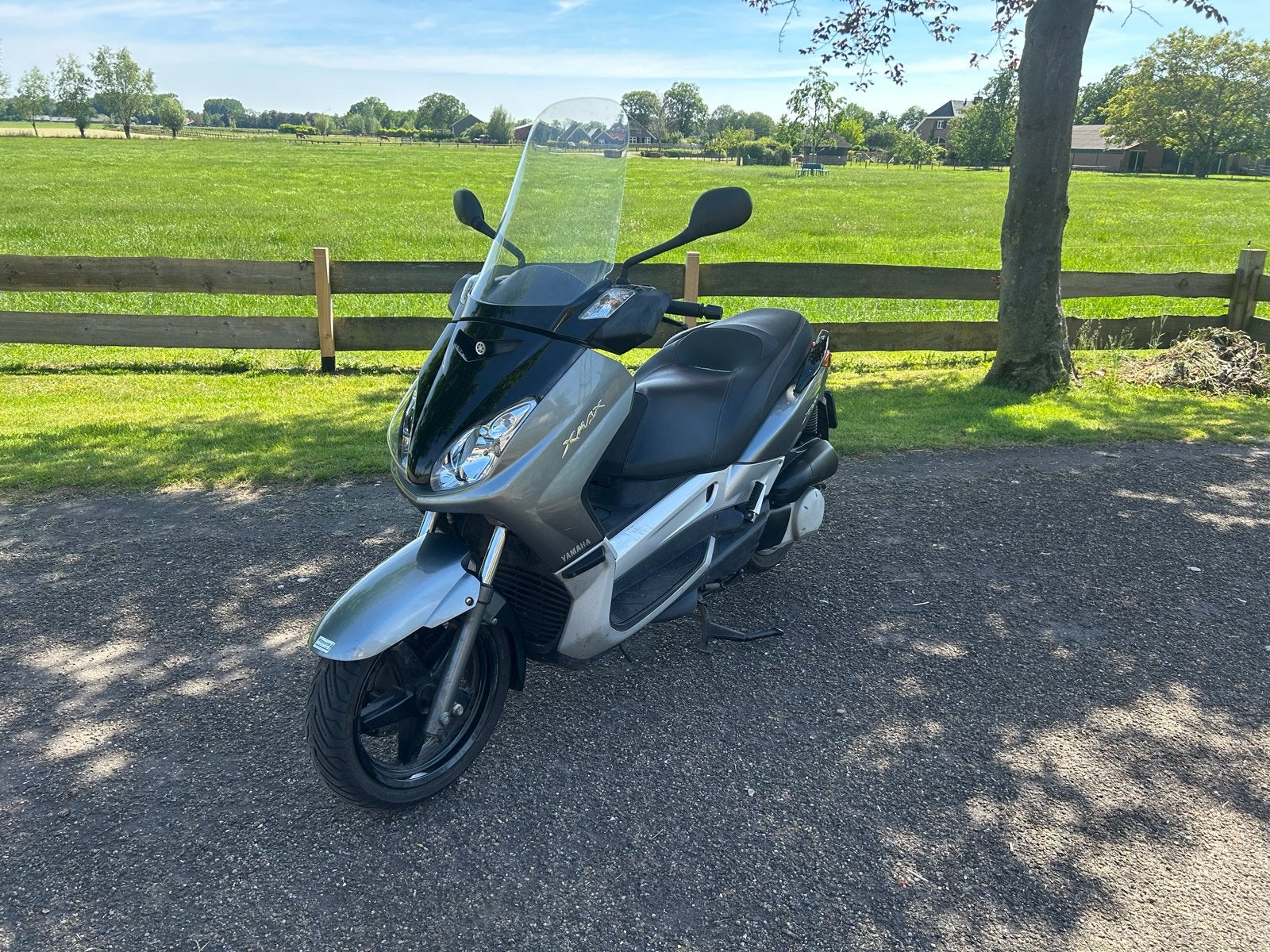Yamaha X-MAX 250 Motor scooter, Gebruikt, Overige modellen, Maximaal 45 km/u, Ophalen of Verzenden
