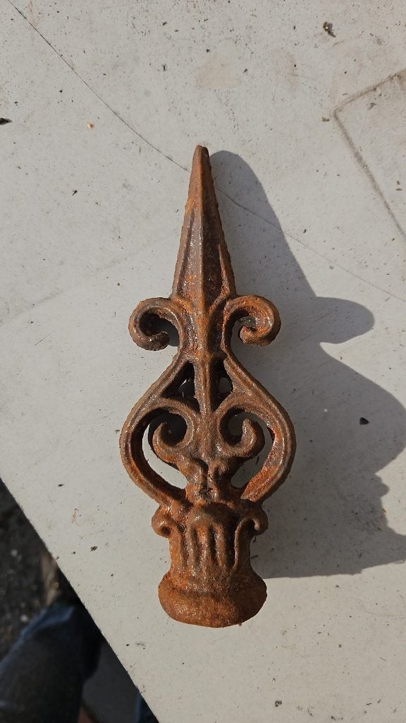 Sierpuntje voor op hekwerk, Tuin en Terras, Ophalen, Gebruikt, IJzer, Overige typen